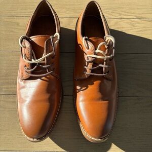 Crown & Ivy Tan Leather Men's Oxford leather Dress shoes.